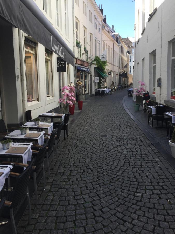 City Apartment Maastricht Aan De Maas Екстериор снимка
