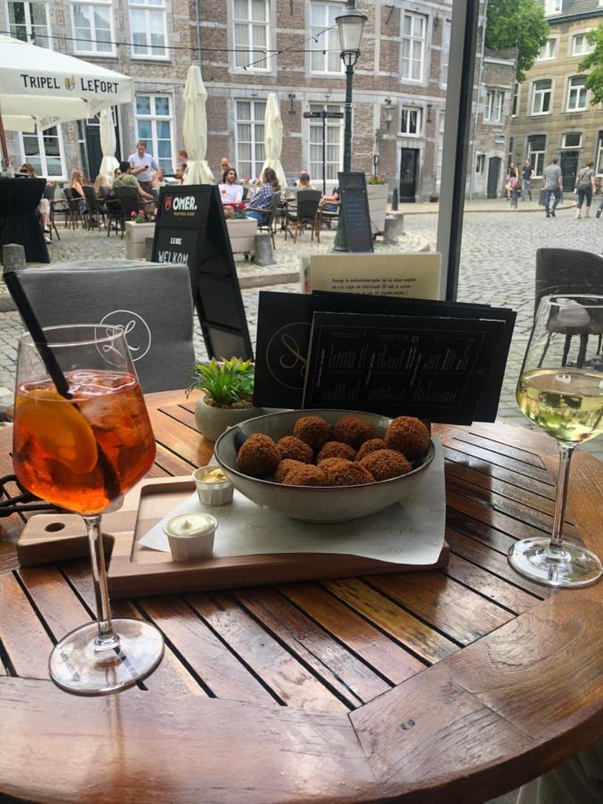 City Apartment Maastricht Aan De Maas Екстериор снимка